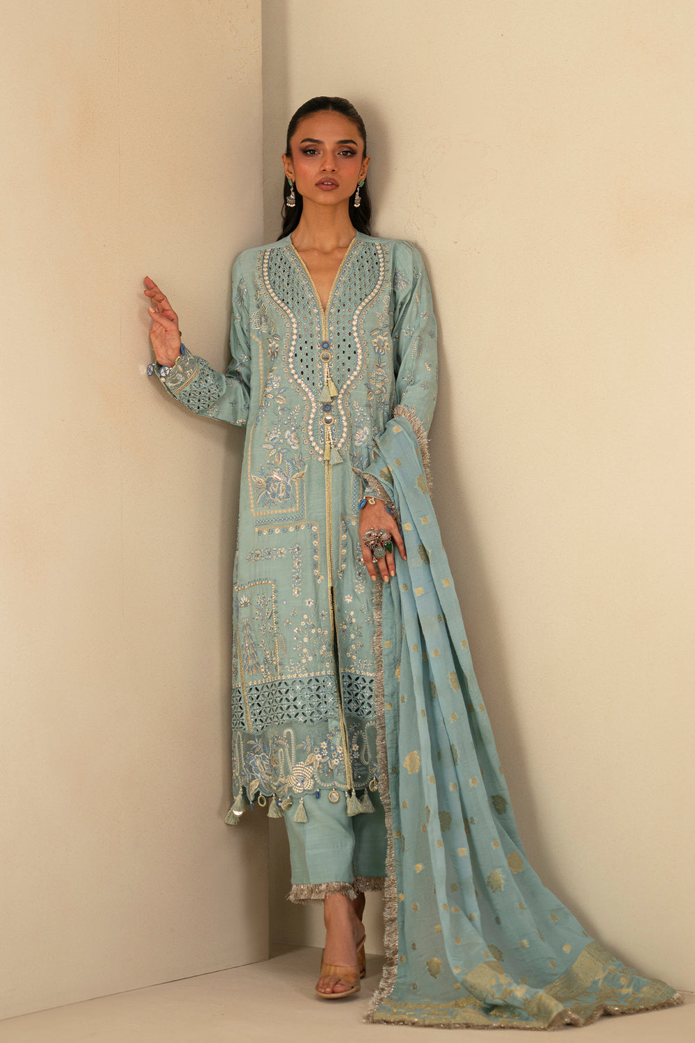 EMBROIDERED SUIT (E0791/203/719)