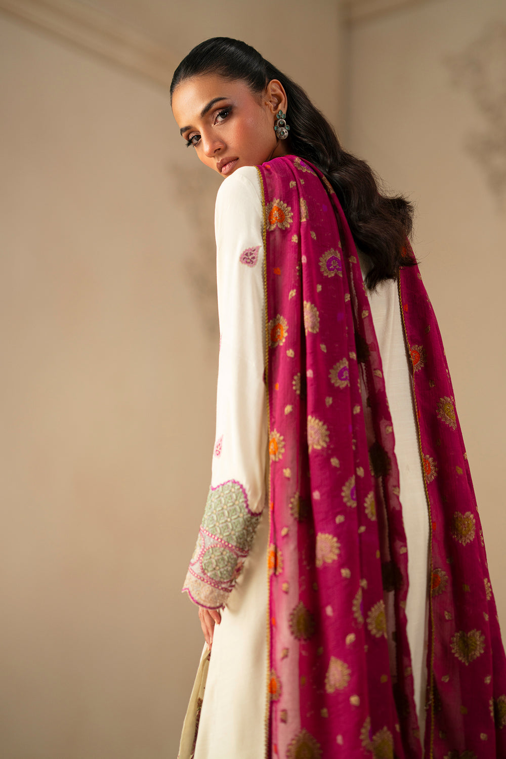 EMBROIDERED SUIT (E0794/203/002)