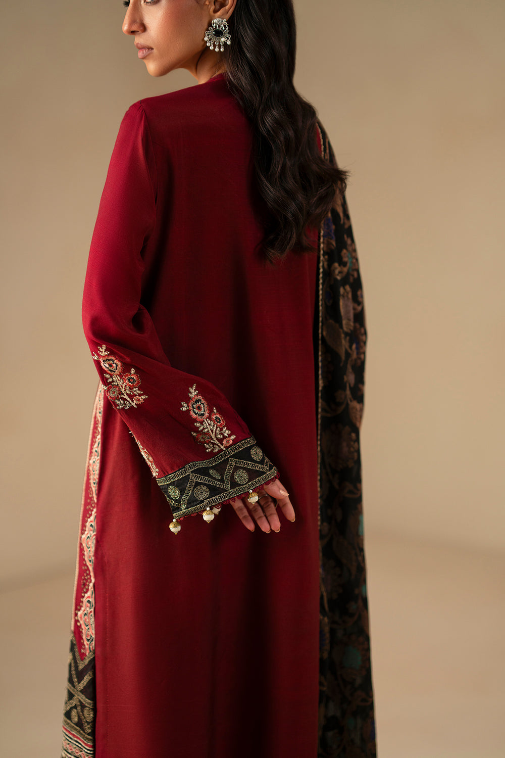 EMBROIDERED SUIT (E0793/203/305)
