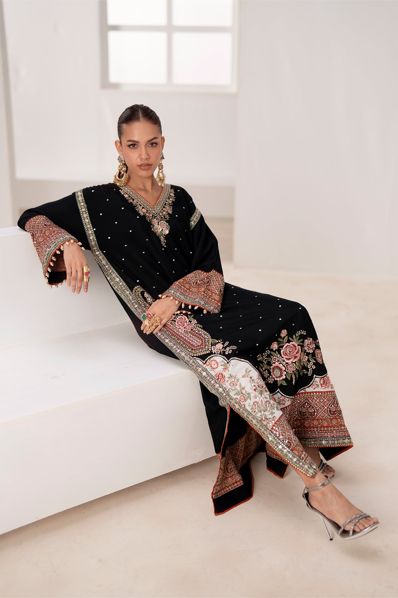 EMBROIDERED SHIRT(E0923/104/901)