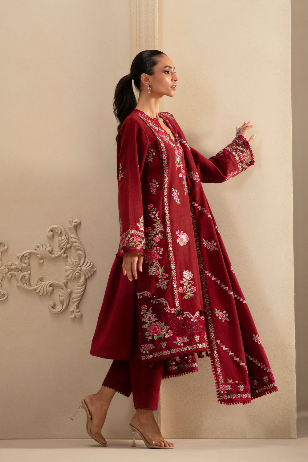 EMBROIDERED SUIT (E0788/203/414)