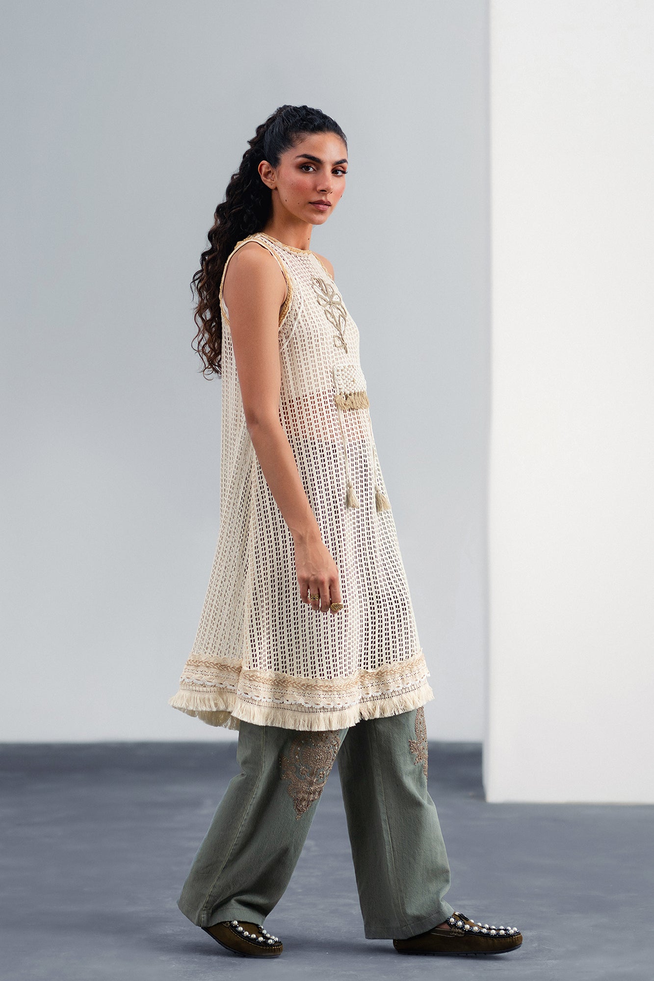 DRESS (E0007/120/002)