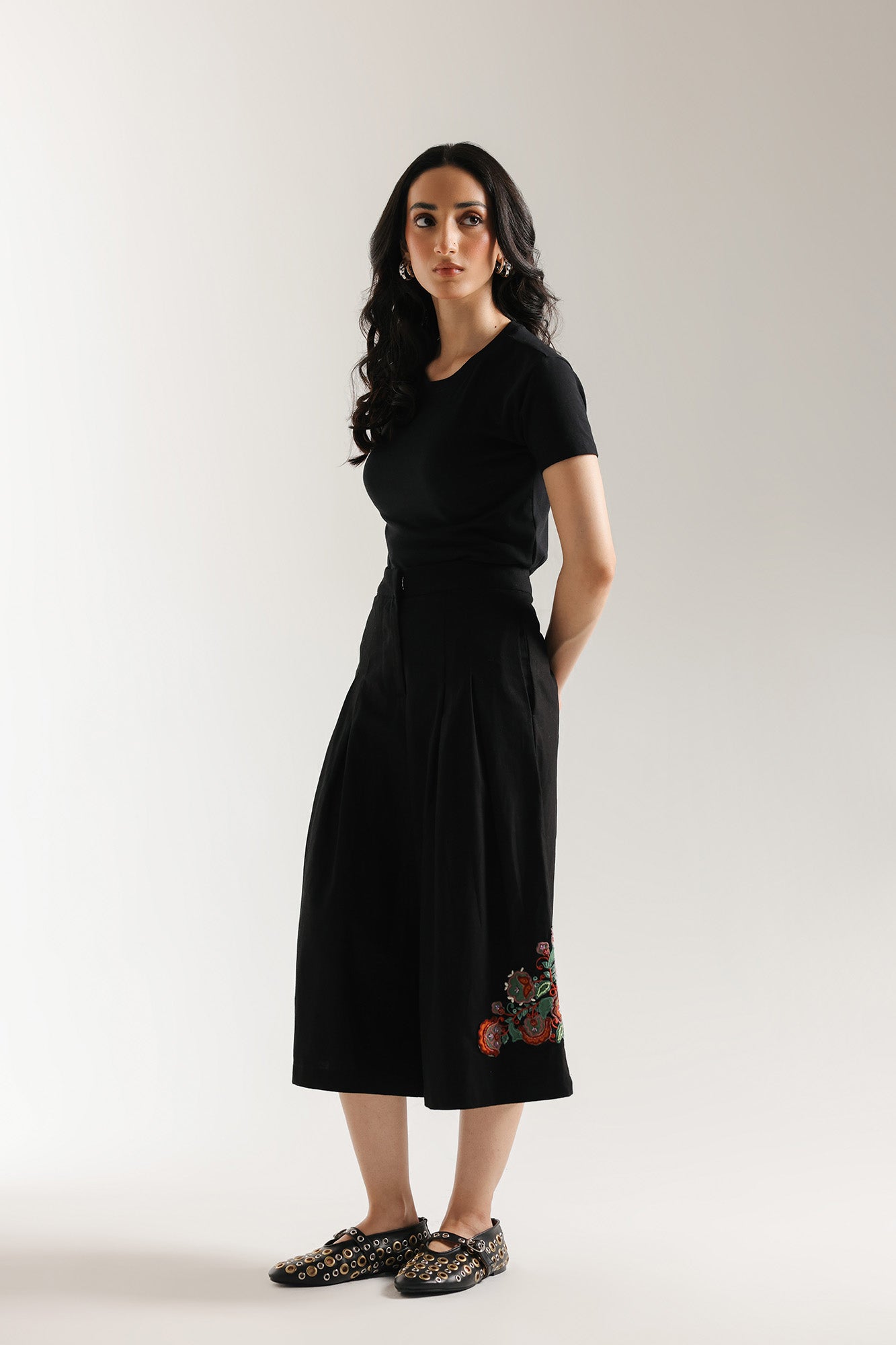 SHORT (E0032/120/902)