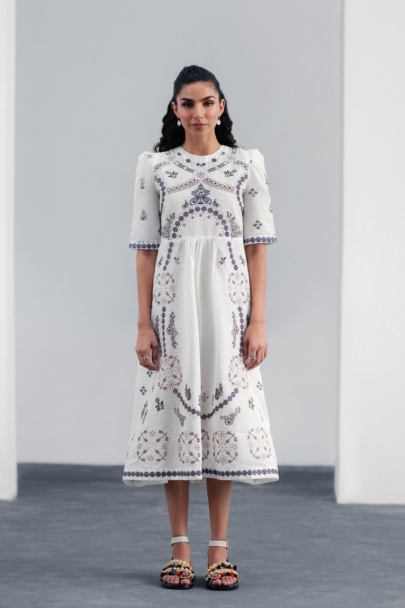 EMBROIDERED DRESS (E0048/120/001)