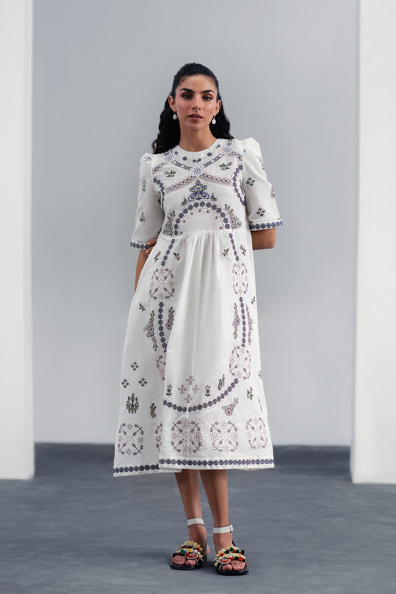 EMBROIDERED DRESS (E0048/120/001)