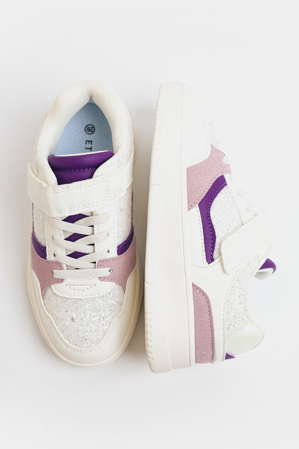 SNEAKERS (E0075/309/511)