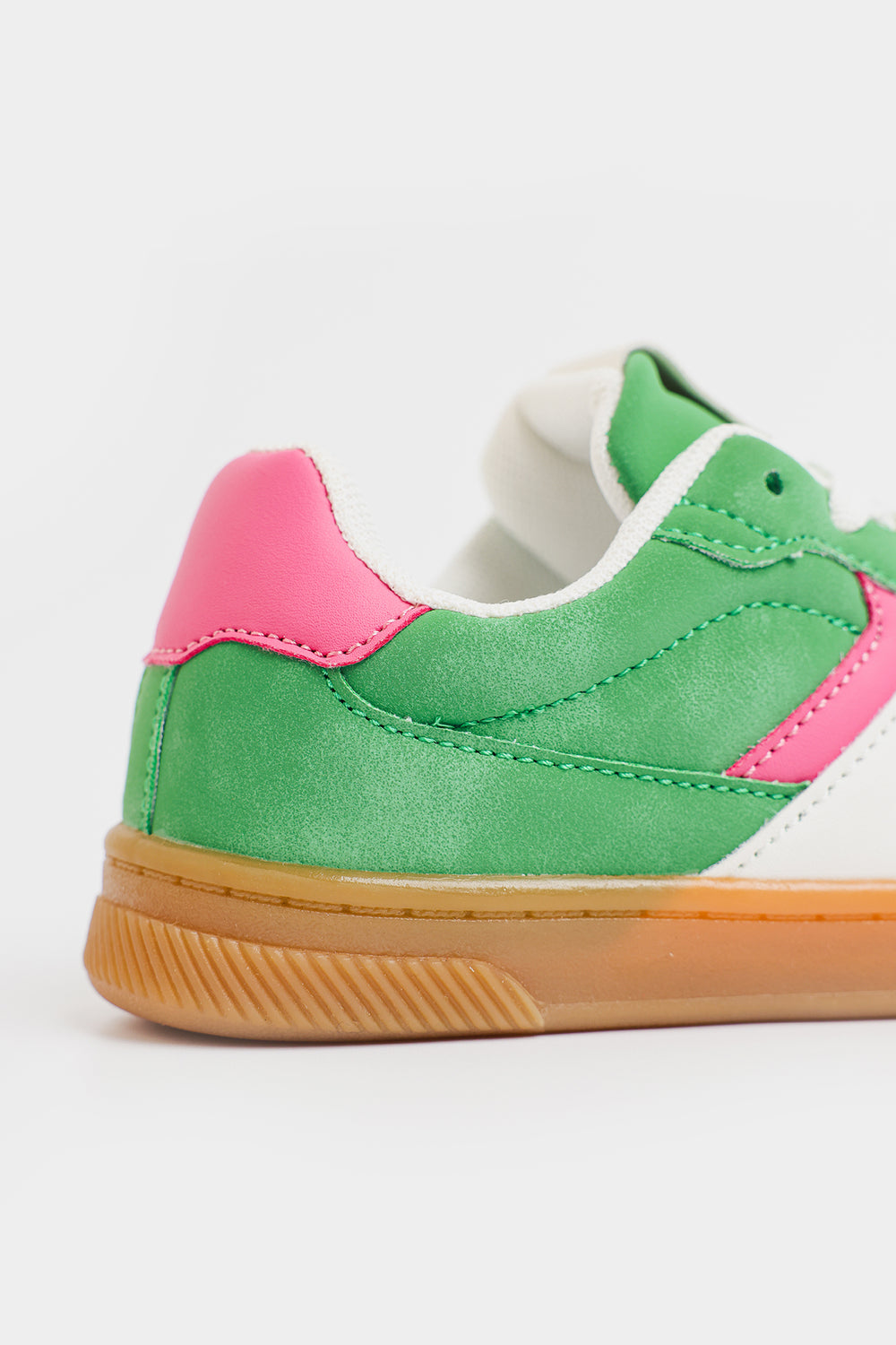 SNEAKERS (E0088/409/708)