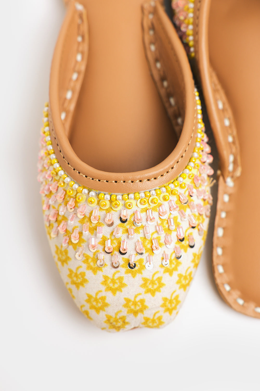 BACKLESS KHUSSA (E0089/409/115)