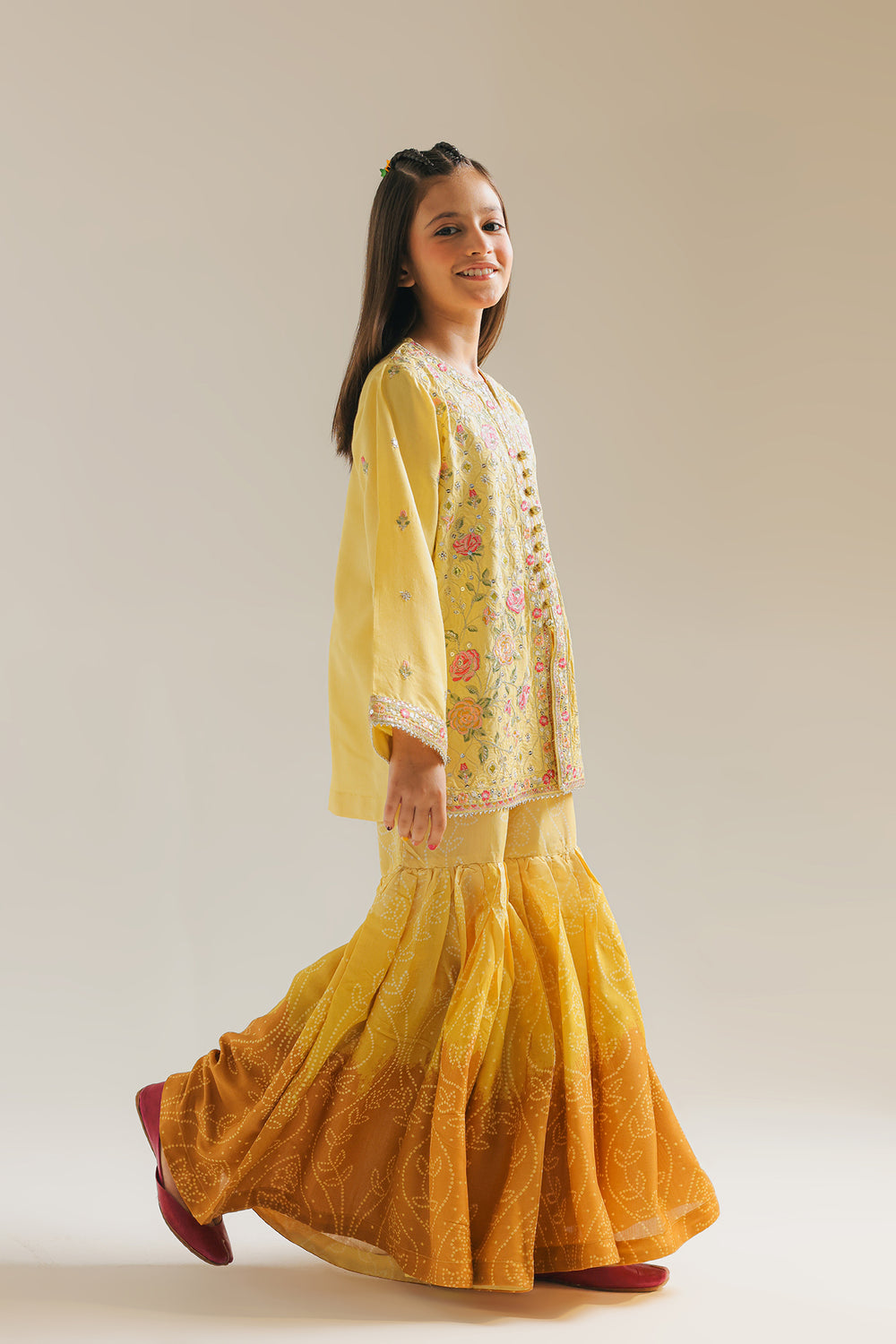 EMBROIDERED SUIT (E0217/415/110 E0217/315/110)
