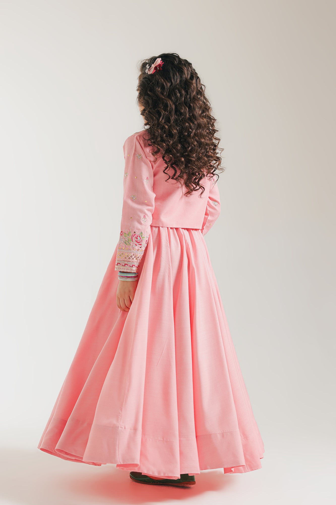 EMBROIDERED SUIT (E0218/415/425 E0218/315/425)