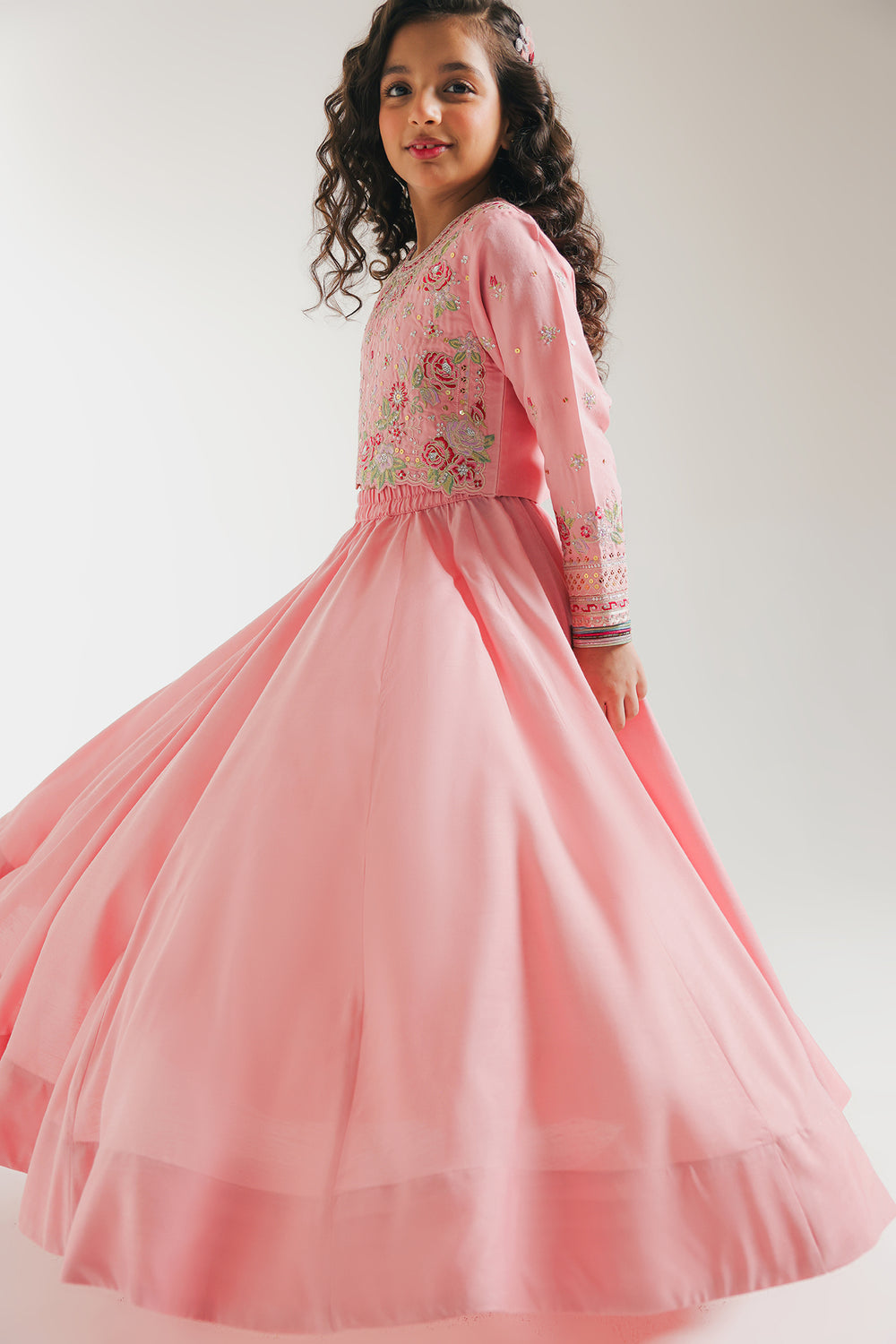 EMBROIDERED SUIT (E0218/415/425 E0218/315/425)