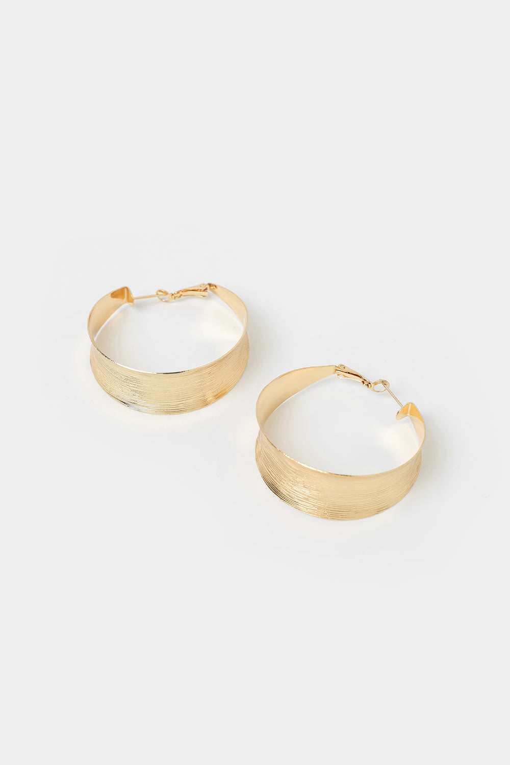 EARRINGS (E0353/110/131)