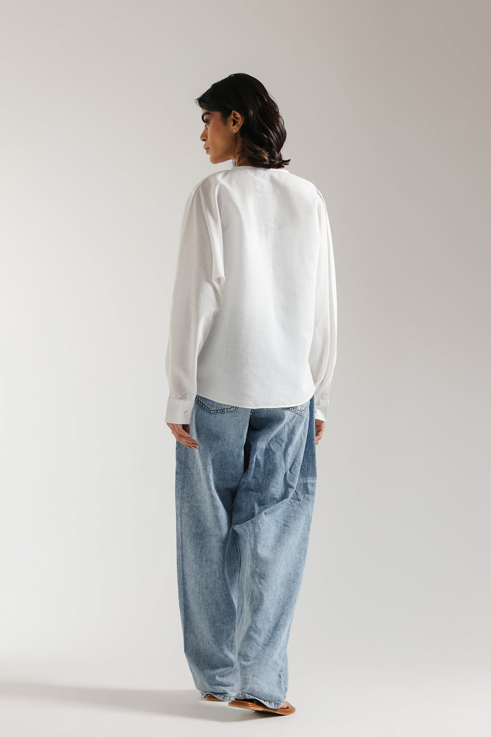 EMBROIDERED TOP (E0501/101/002)