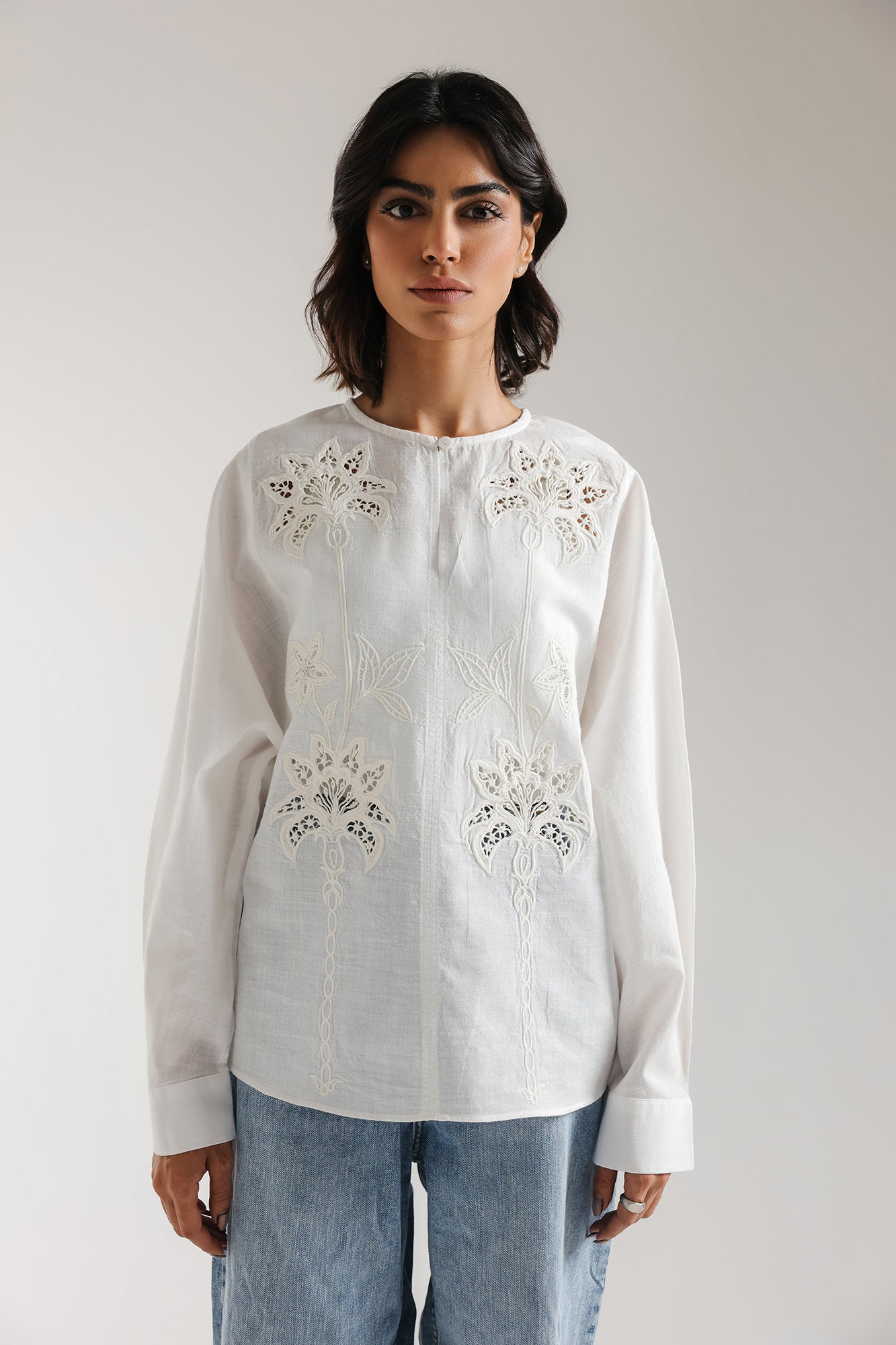 EMBROIDERED TOP (E0501/101/002)