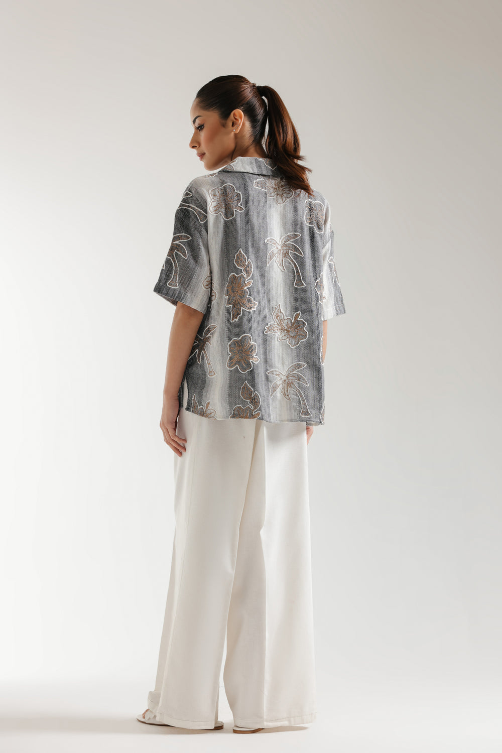 EMBROIDERED TOP (E0510/101/002)
