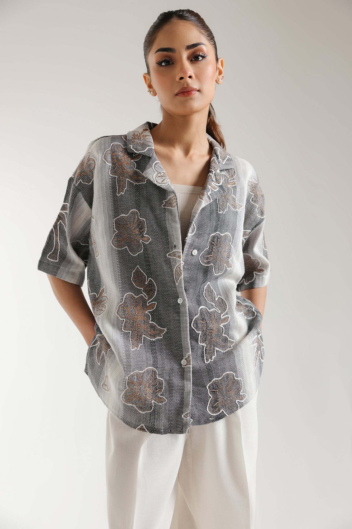 EMBROIDERED TOP (E0510/101/002)