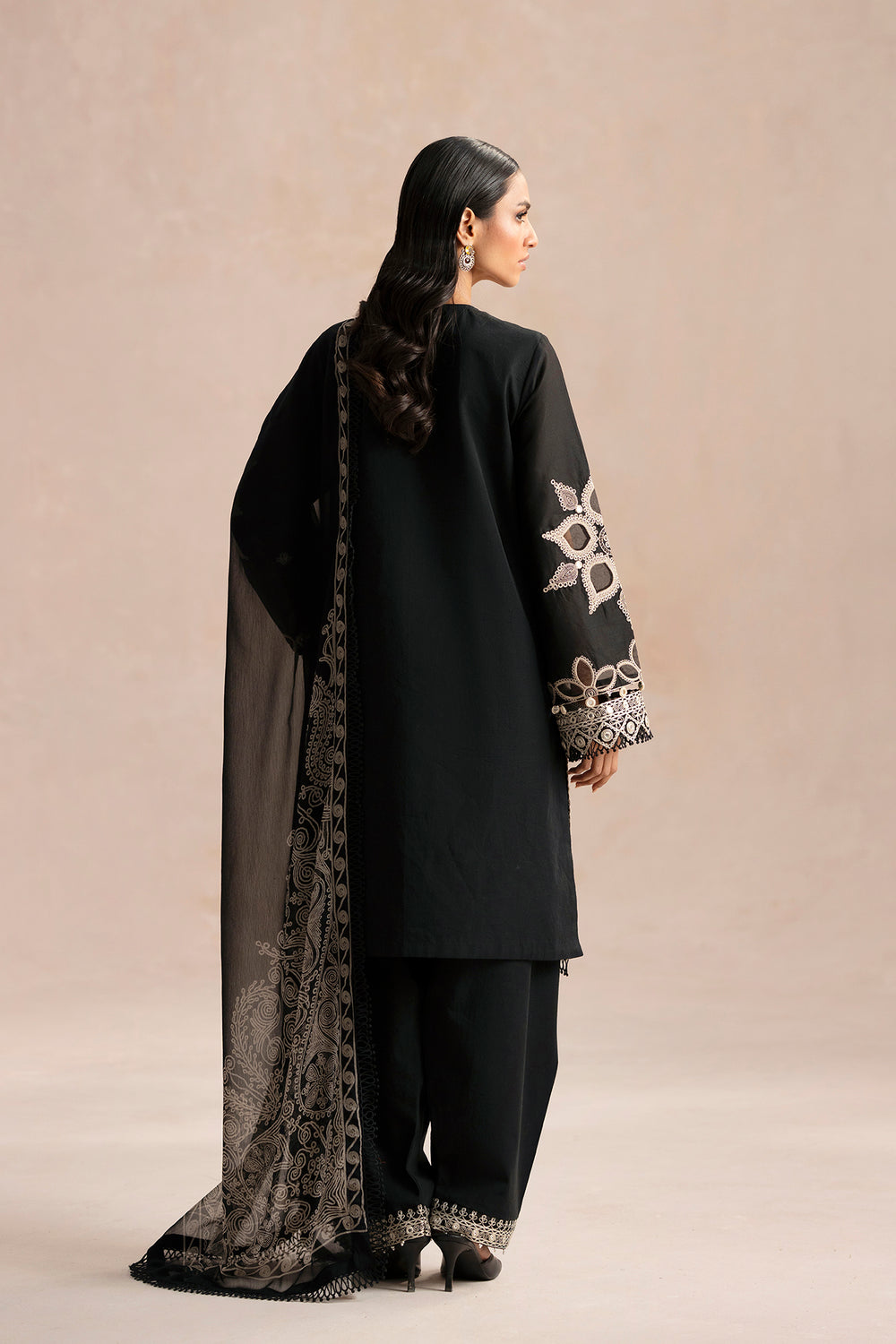 EMBROIDERED SUIT (E0529/203/902)