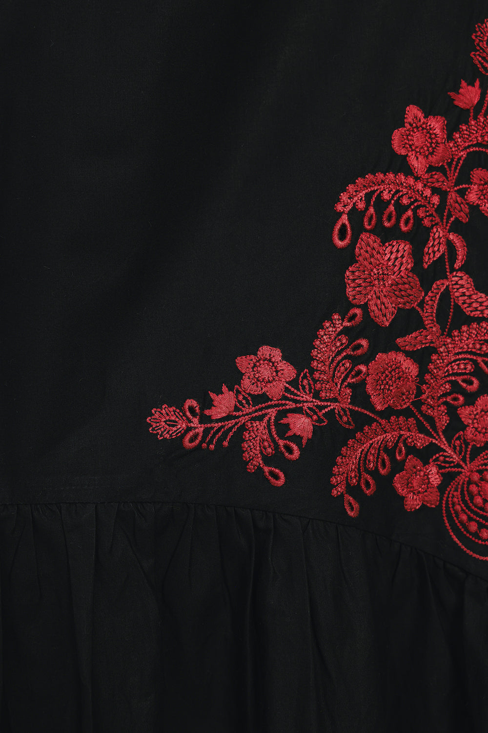 EMBROIDERED DRESS (E0543/101/902)