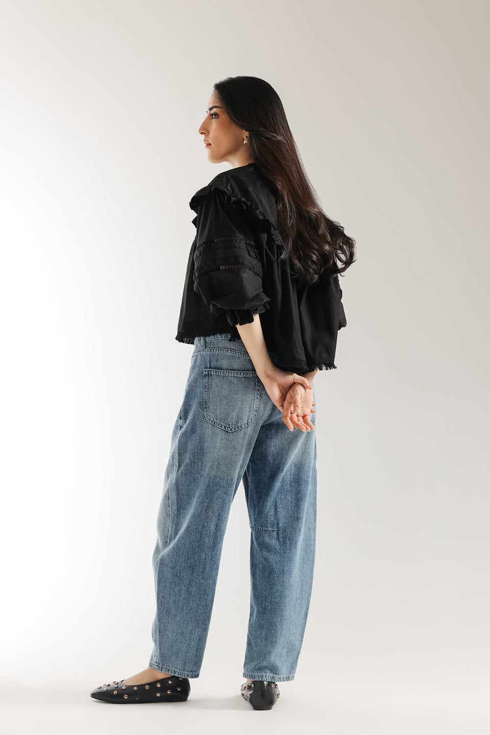 EMBROIDERED TOP (E0546/101/902)
