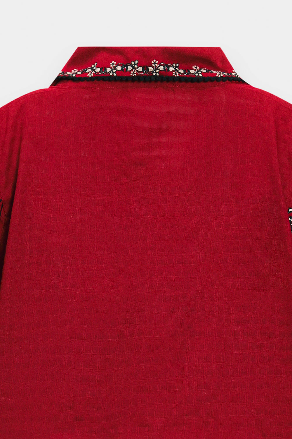 EMBROIDERED TOP (E0549/101/415)