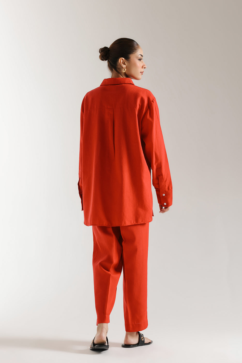 EMBROIDERED SUIT (E0606/106/310)