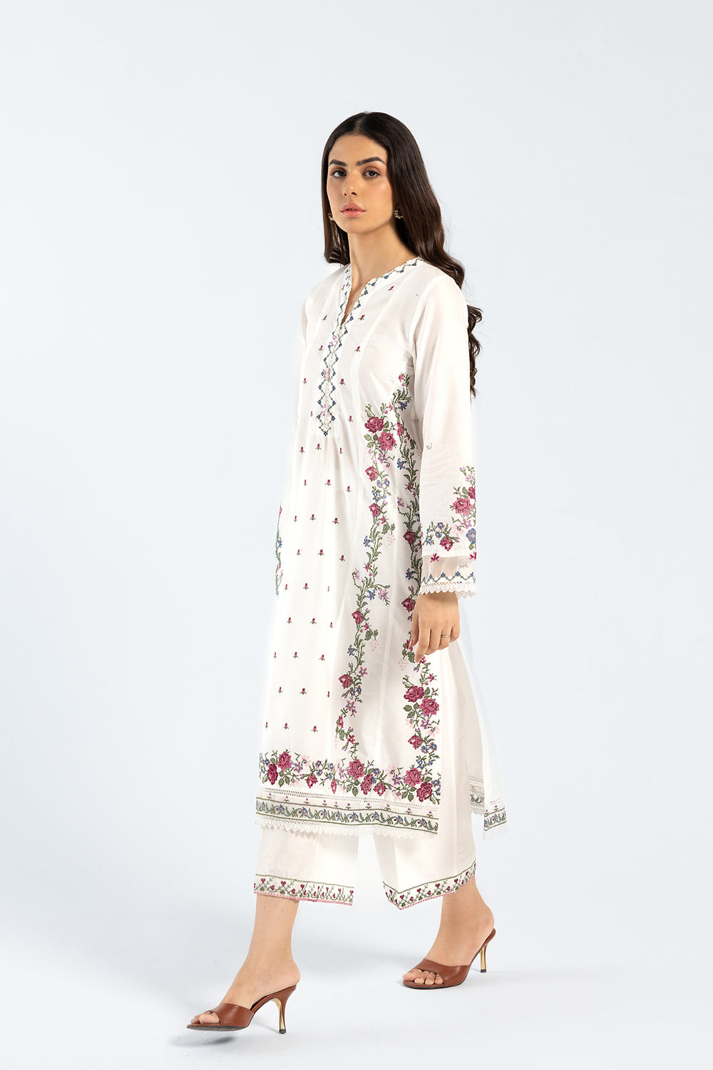 EMBROIDERED SUIT (E0608/105/001)