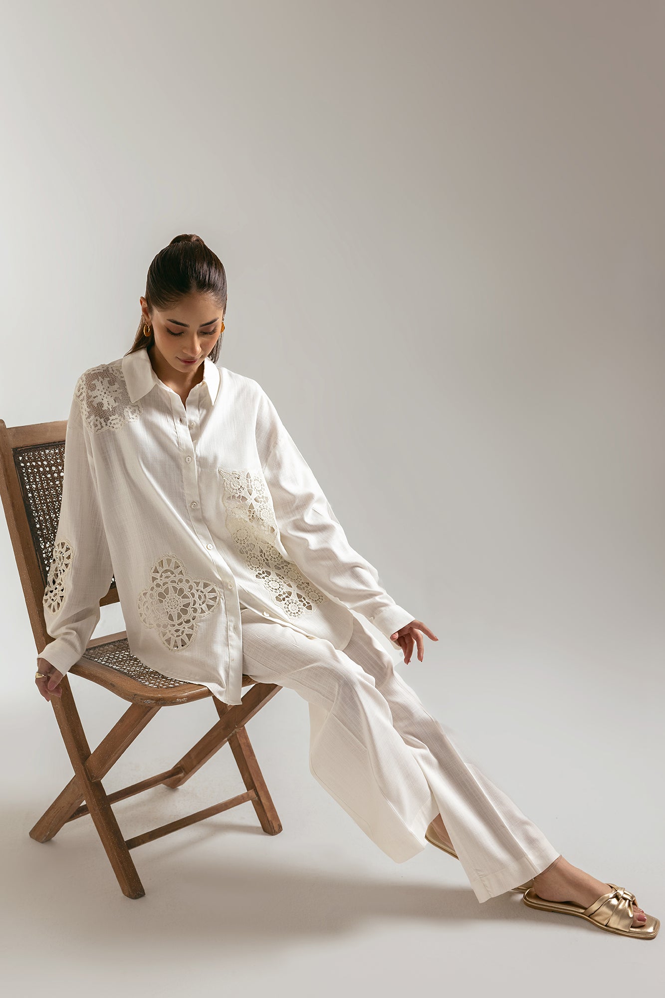 EMBROIDERED  SUIT (E0613/106/001)