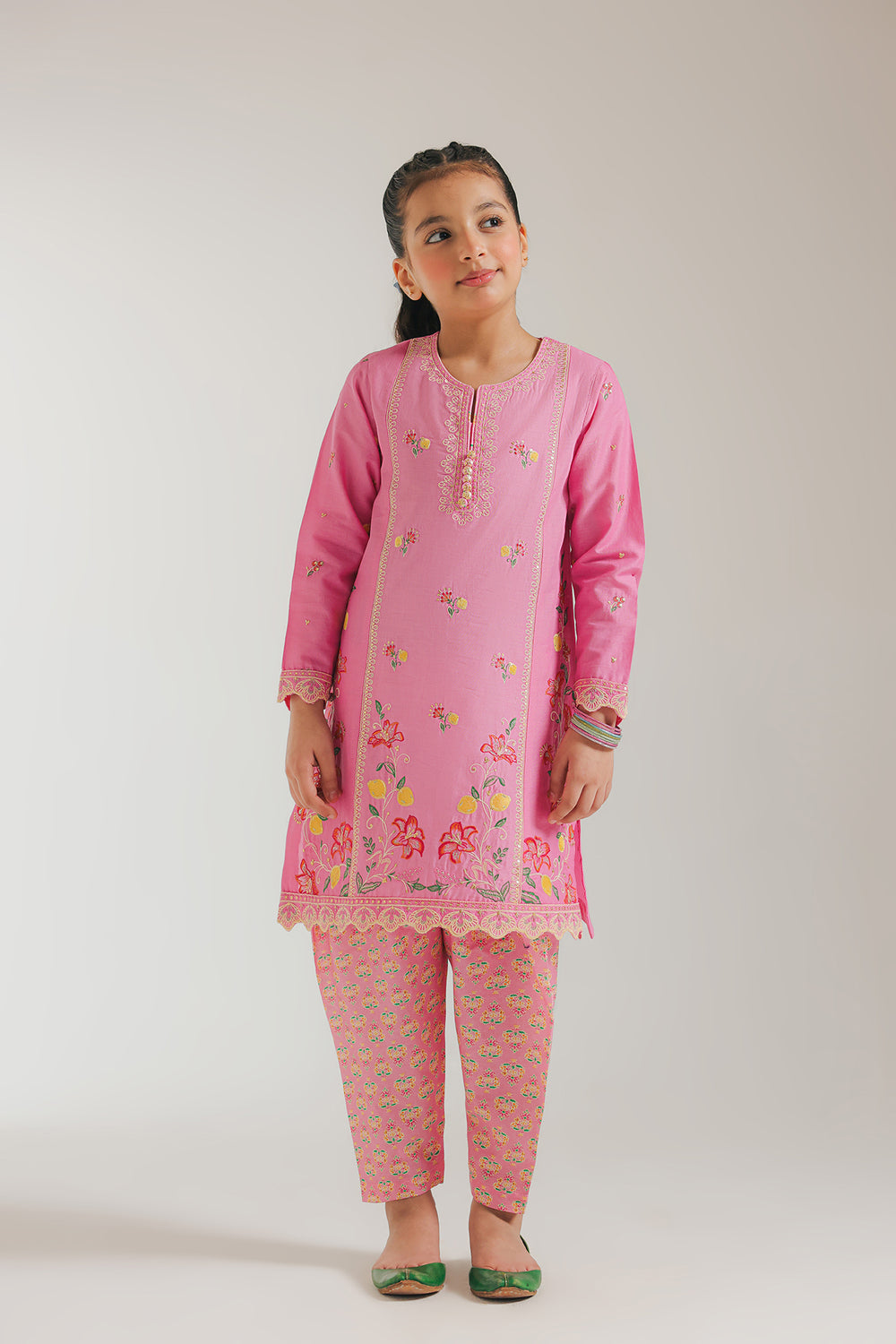 EMBROIDERED SUIT (E0651/404/412 E0651/304/412)