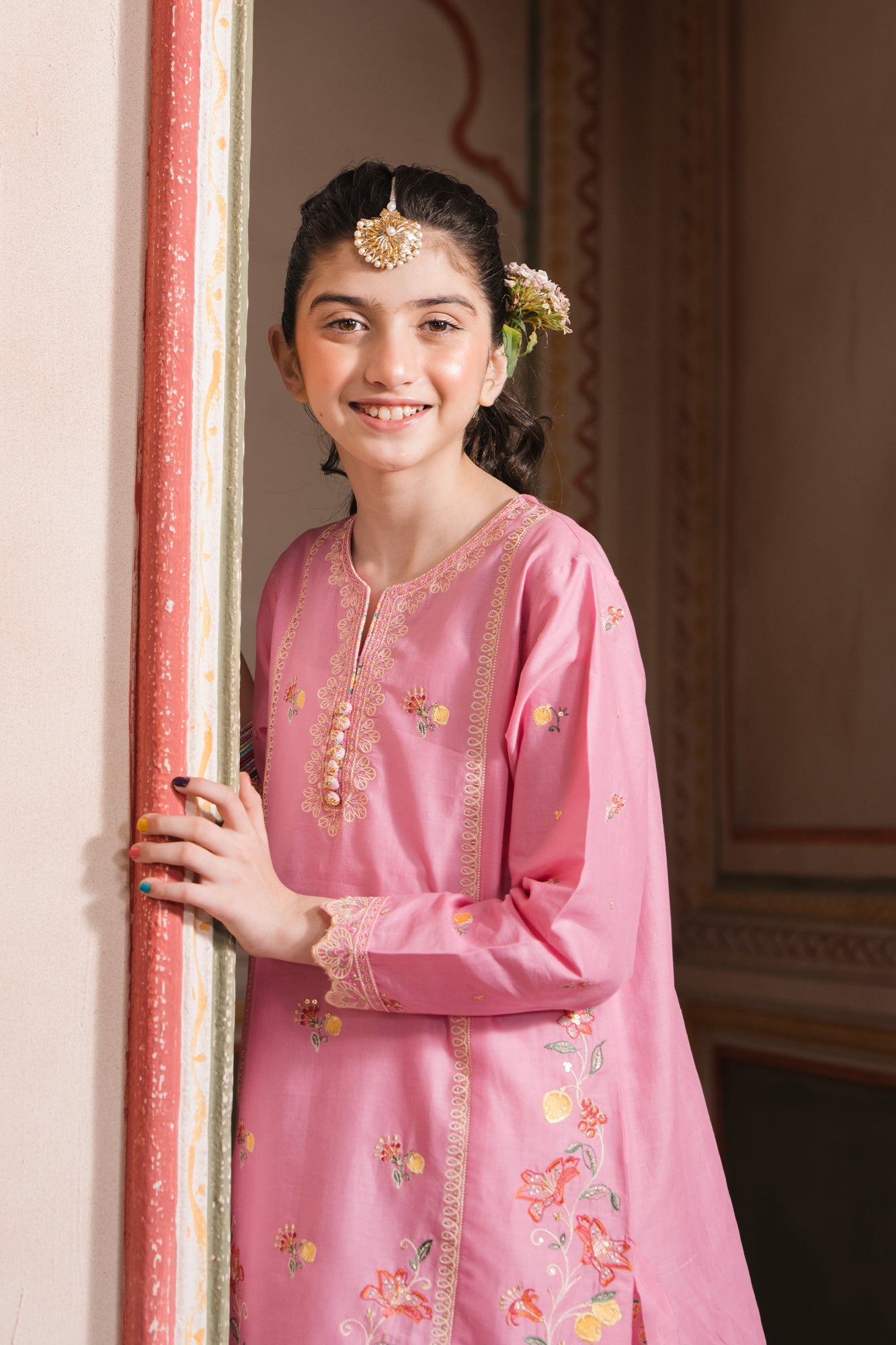 EMBROIDERED SUIT (E0651/404/412 E0651/304/412)