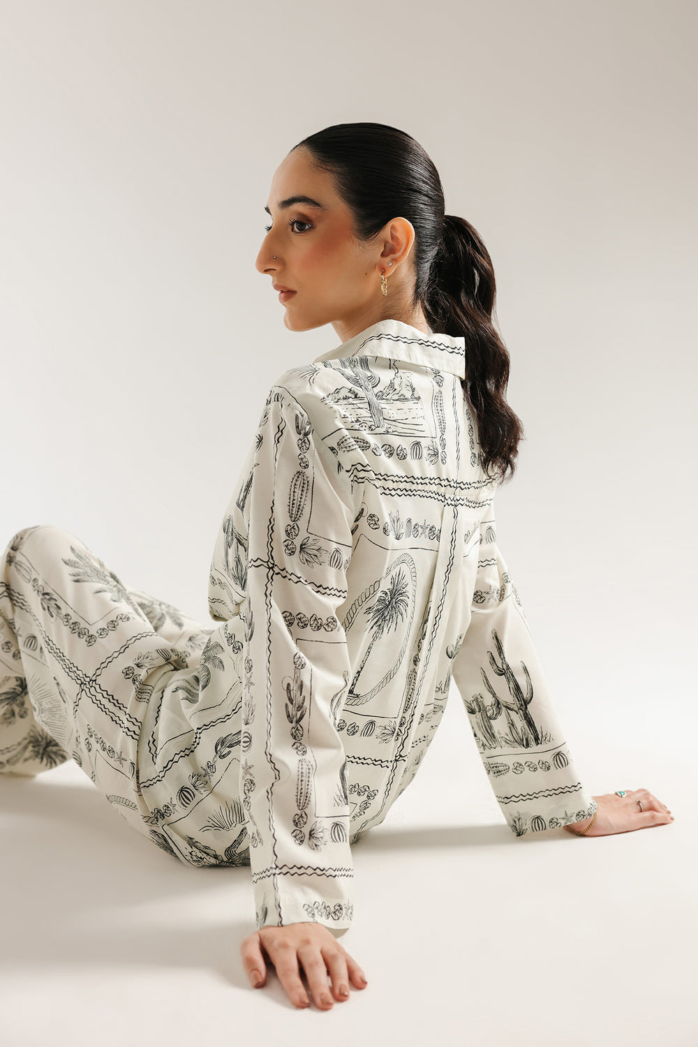 PRINTED SUIT (E0654/106/005)