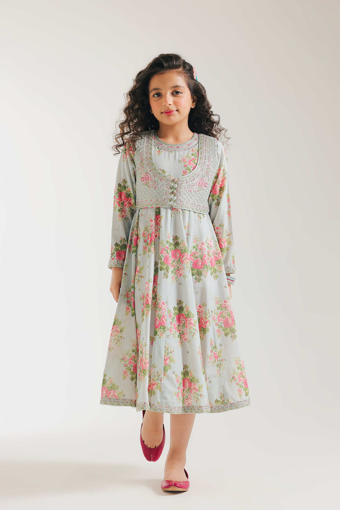 EMBROIDERED PISHWAS (E0660/404/722 E0660/304/722)