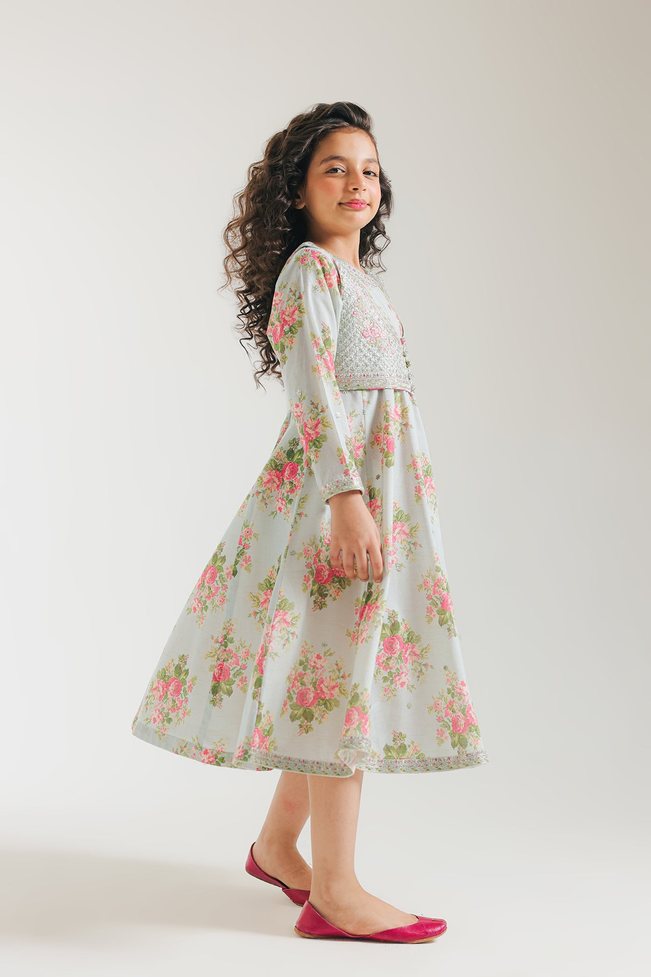 EMBROIDERED PISHWAS (E0660/404/722 E0660/304/722)