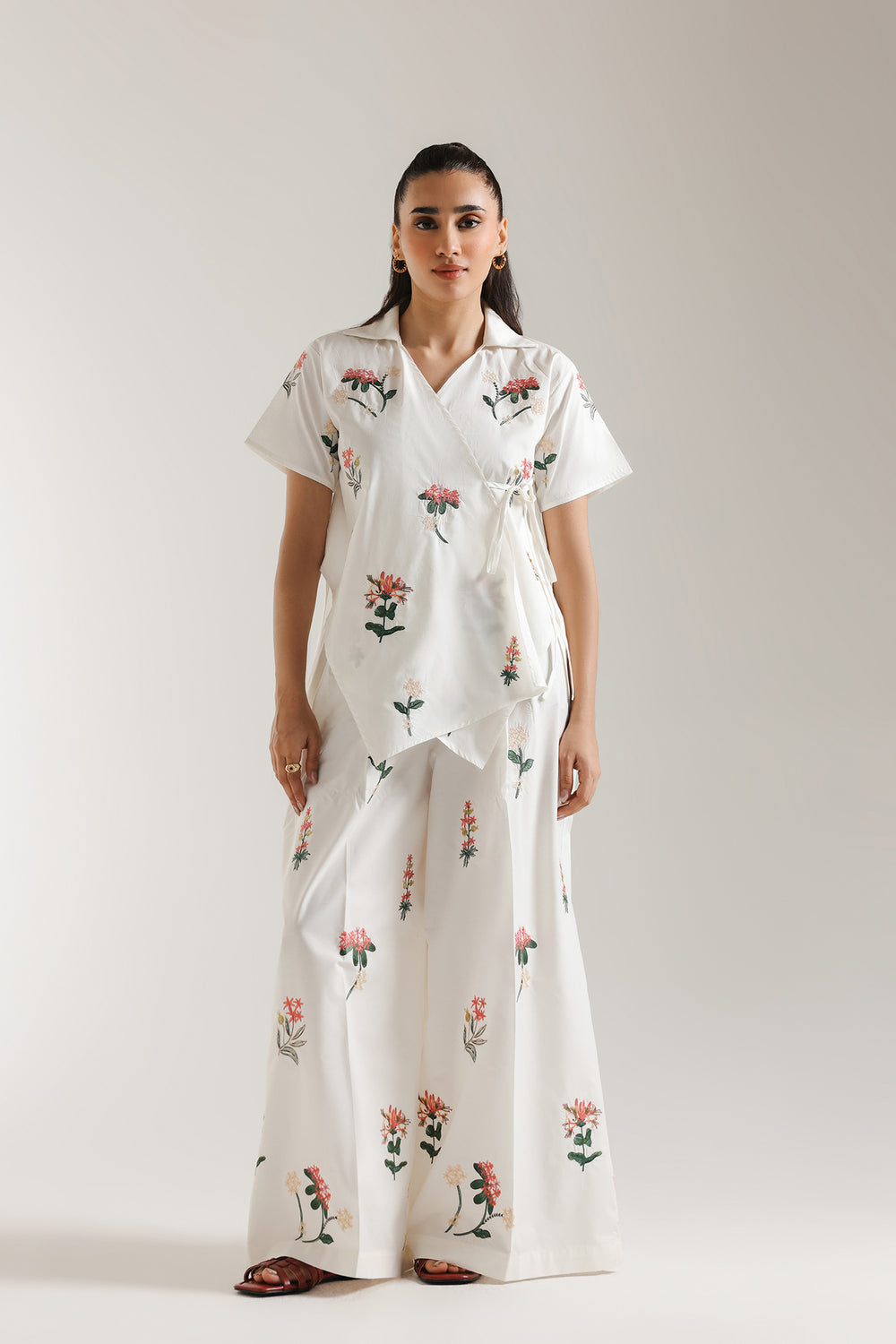 EMBROIDERED SUIT (E0672/106/002)