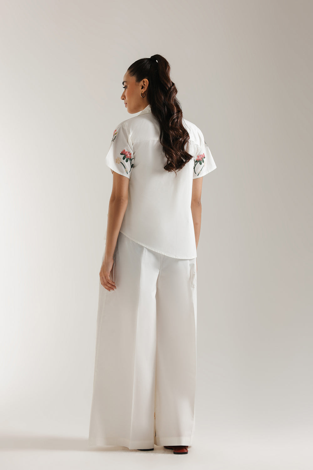 EMBROIDERED SUIT (E0672/106/002)