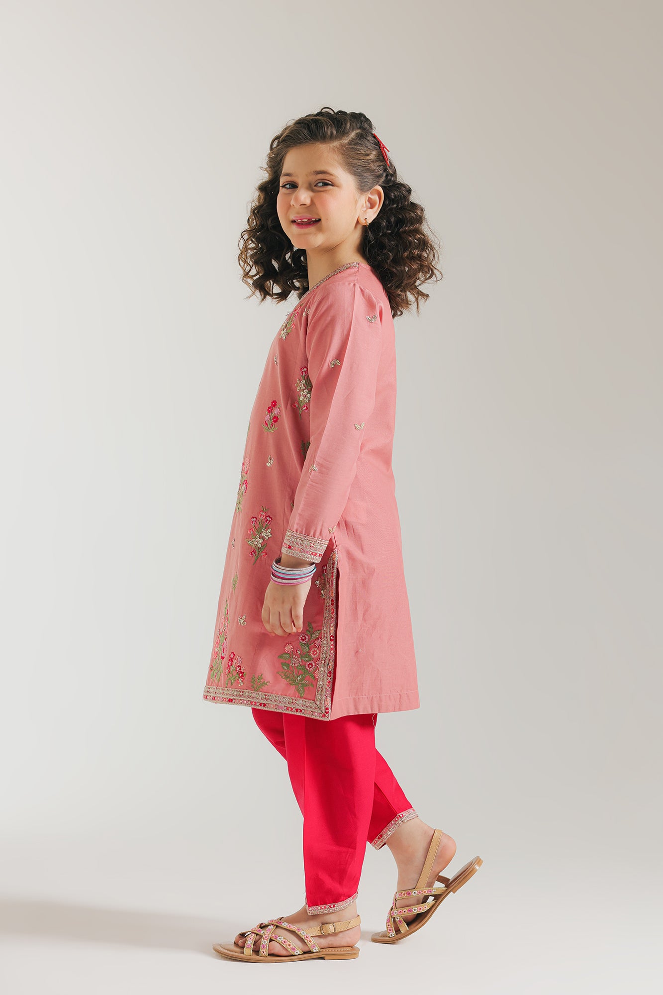 EMBROIDERED SUIT (E0672/404/313 E0672/304/313)