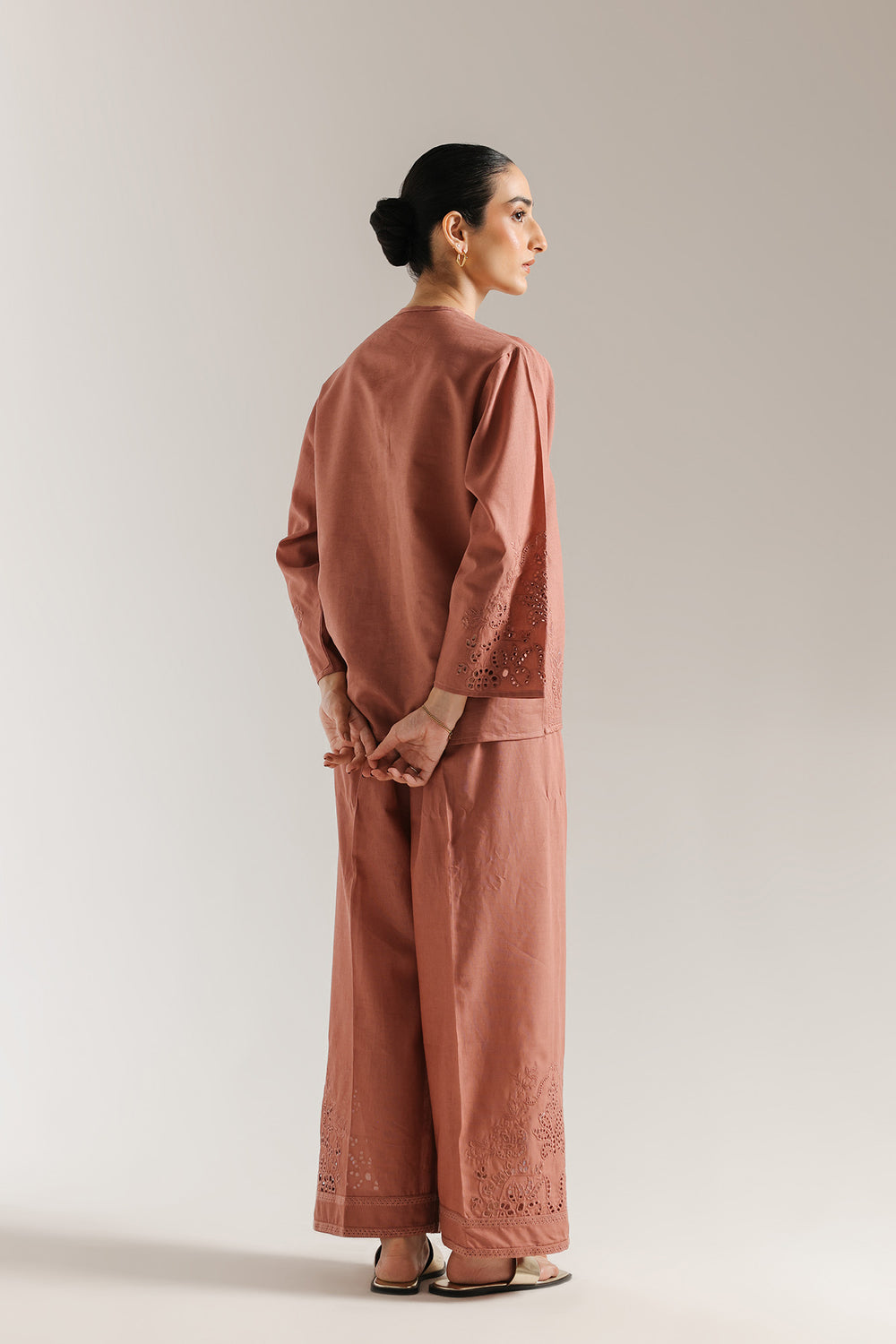 SOLID SUIT (E0674/106/806)