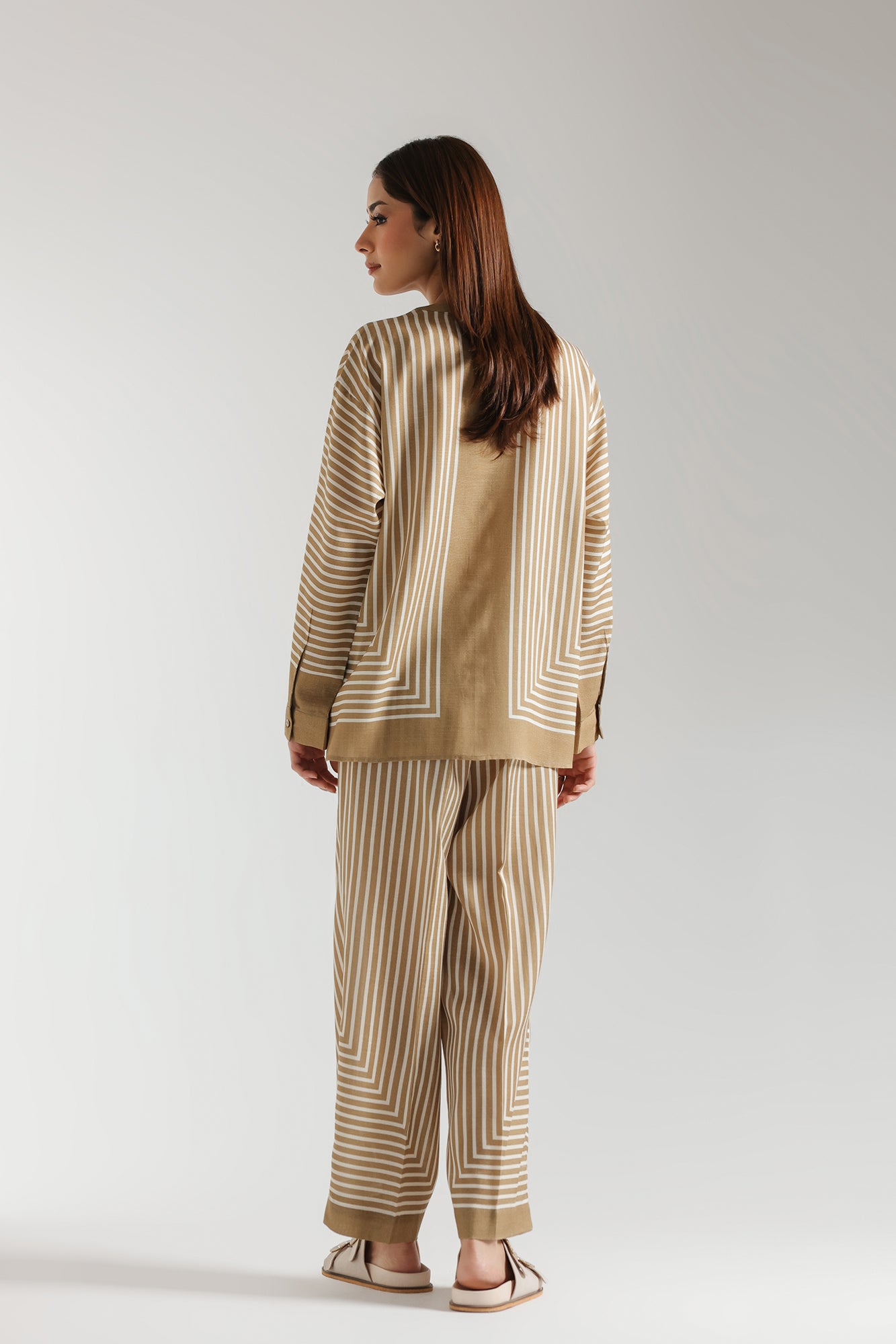 PRINTED SUIT (E0674/116/121)