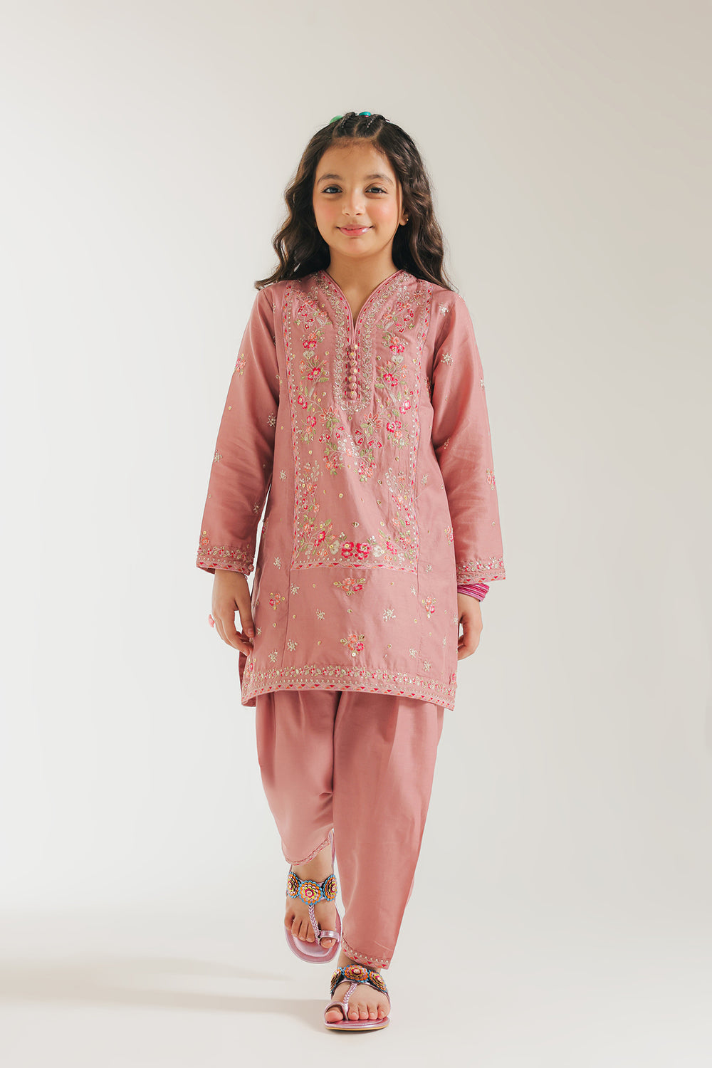 EMBROIDERED SUIT (E0691/404/805 E0691/304/805)