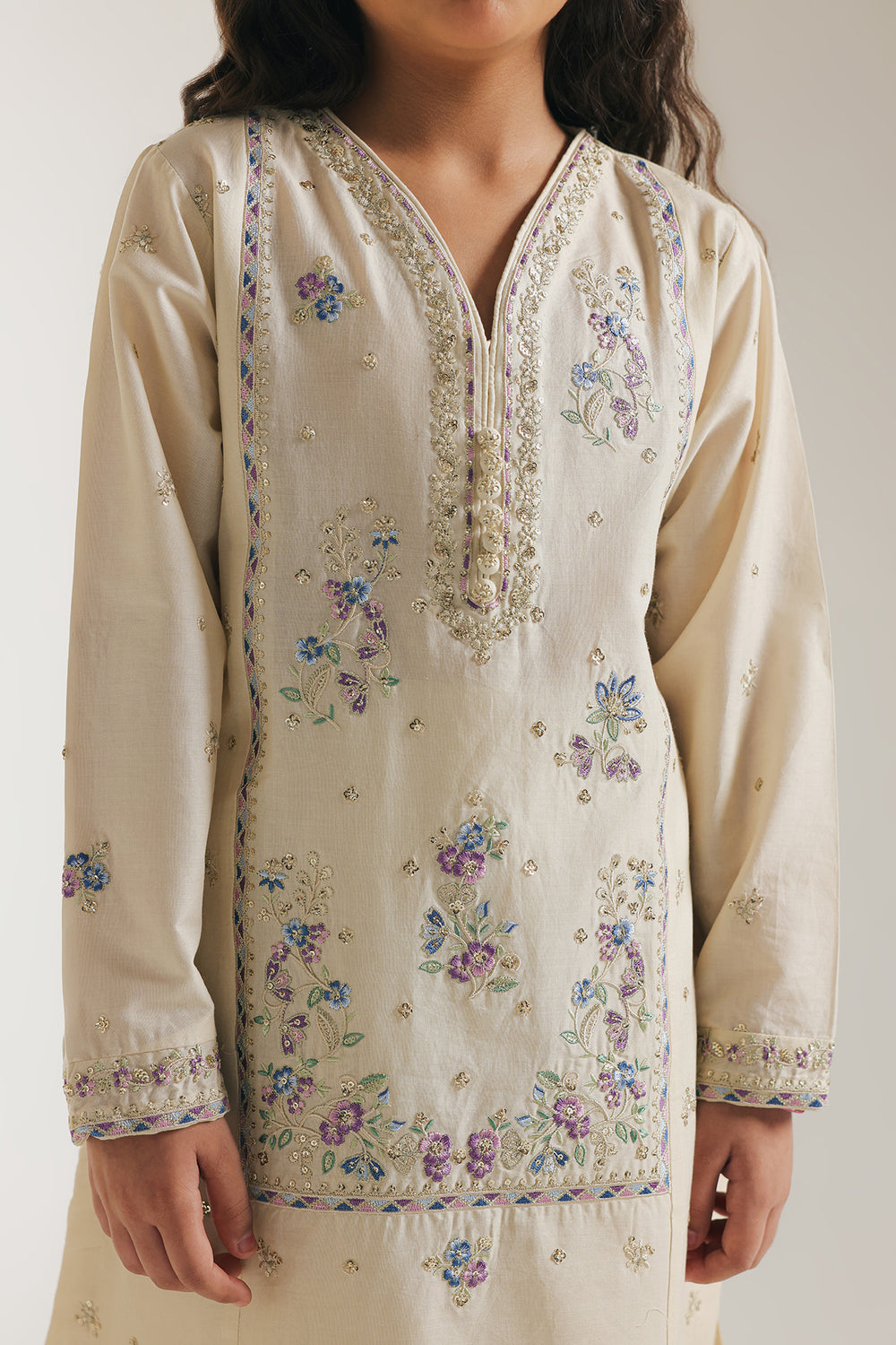 EMBROIDERED SUIT (E0704/404/002 E0704/304/002)