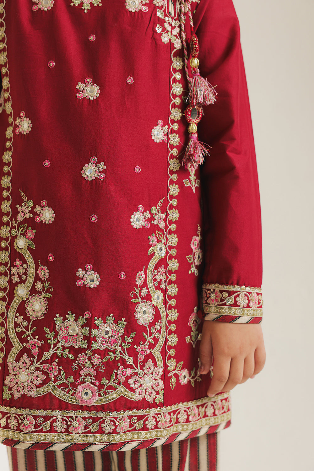EMBROIDERED SUIT (E0717/404/416 E0717/304/416)