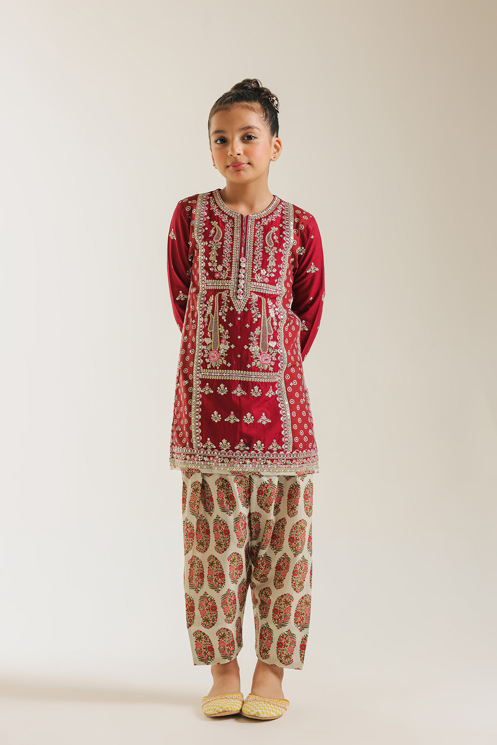 EMBROIDERED SUIT (E0718/404/415 E0718/304/415)