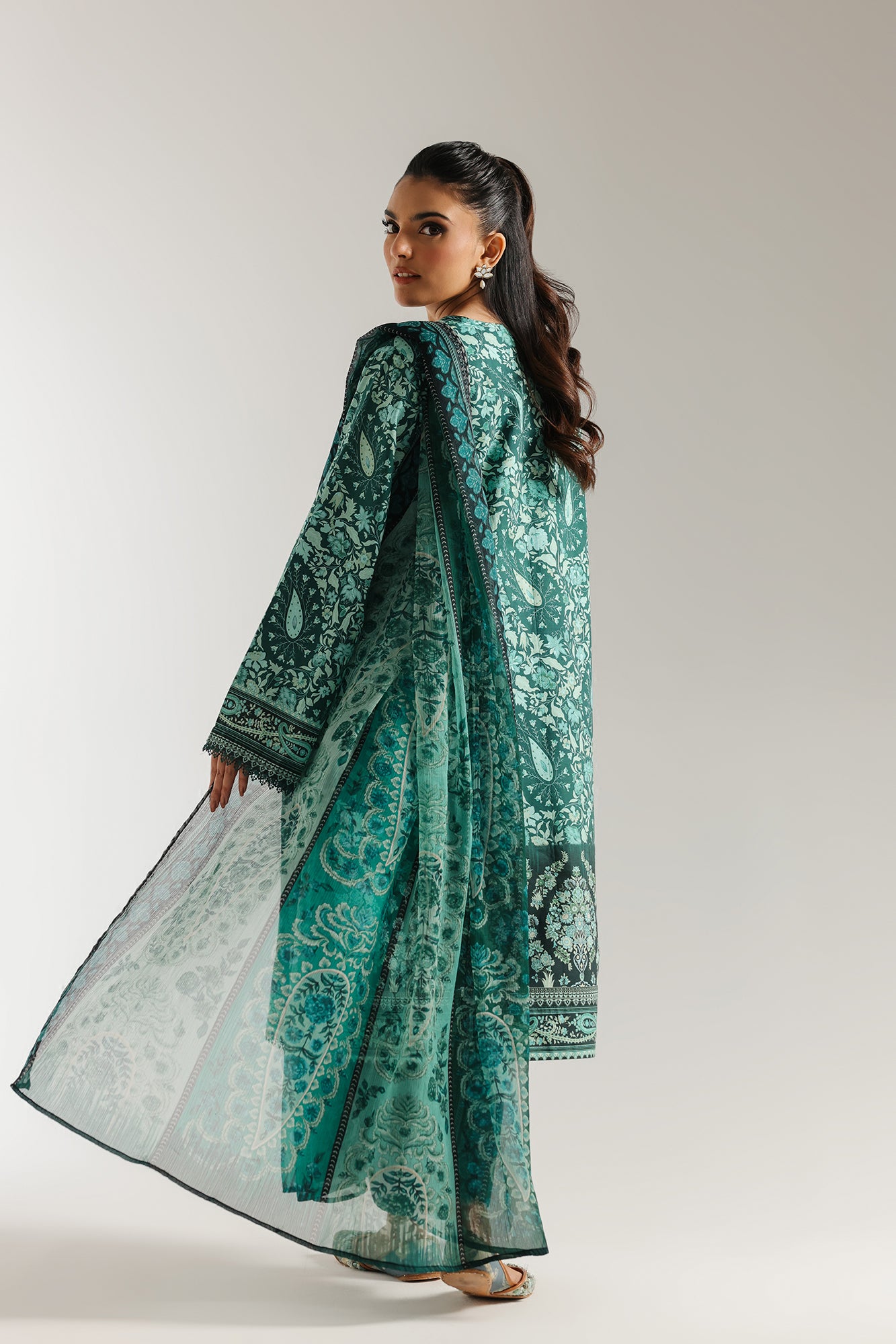 EMBROIDERED SUIT (E0719/203/707)