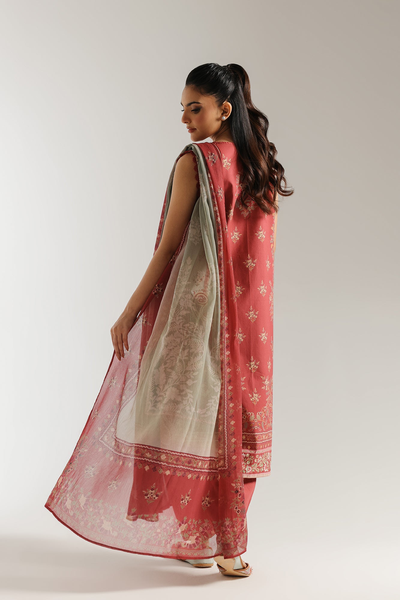 EMBROIDERED SUIT (E0721/203/311)