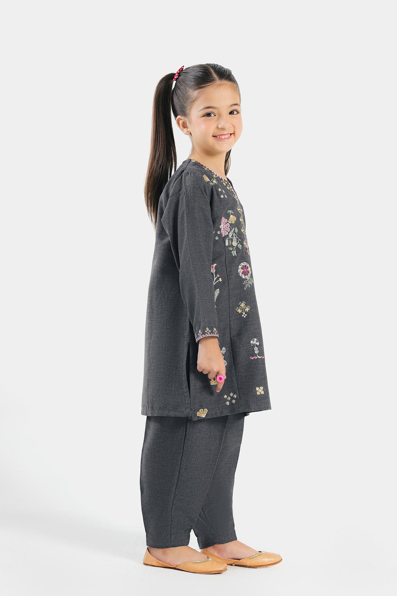 EMBROIDERED SUIT (E0724/402/905)