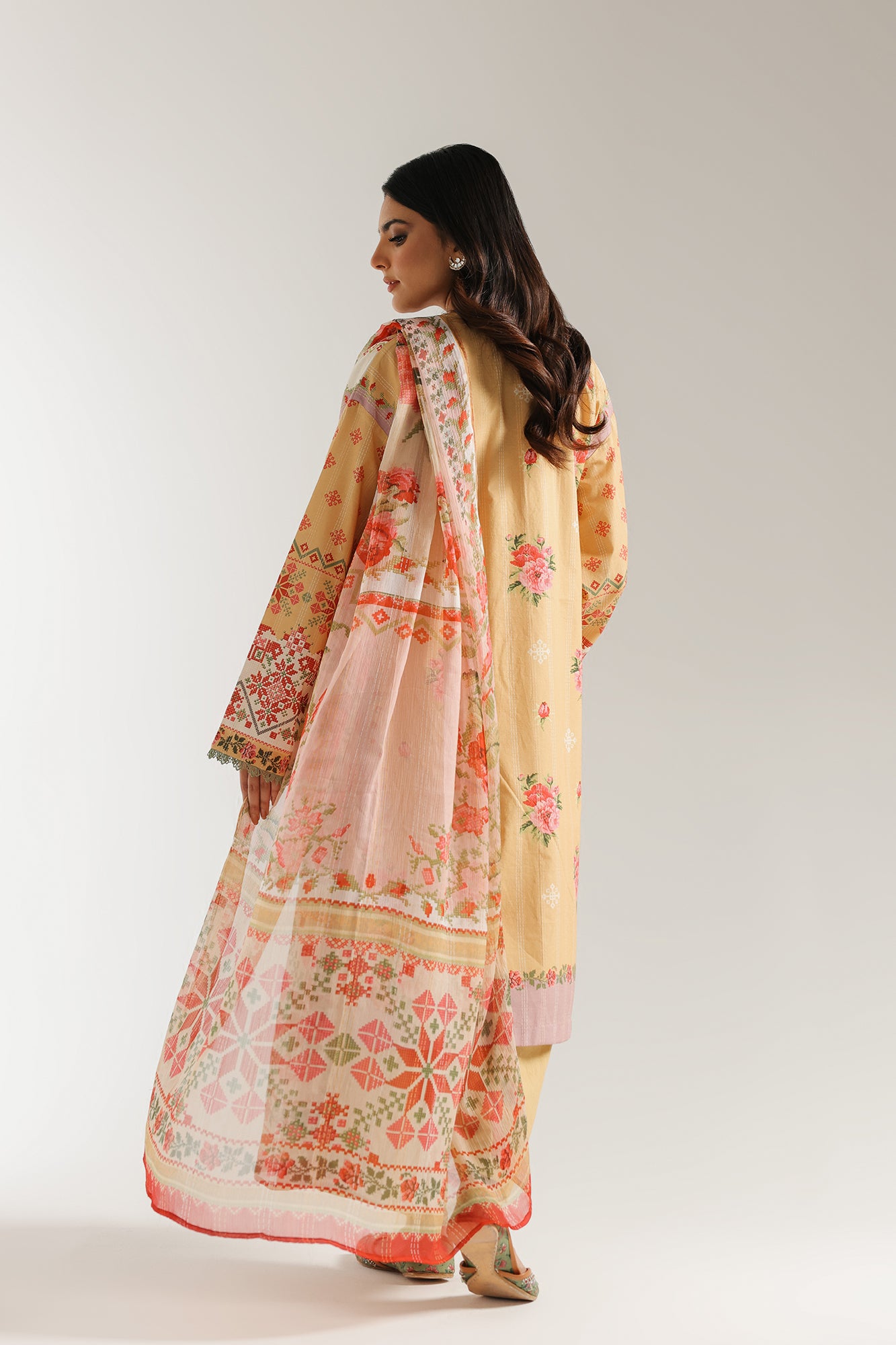 EMBROIDERED SUIT (E0727/203/219)