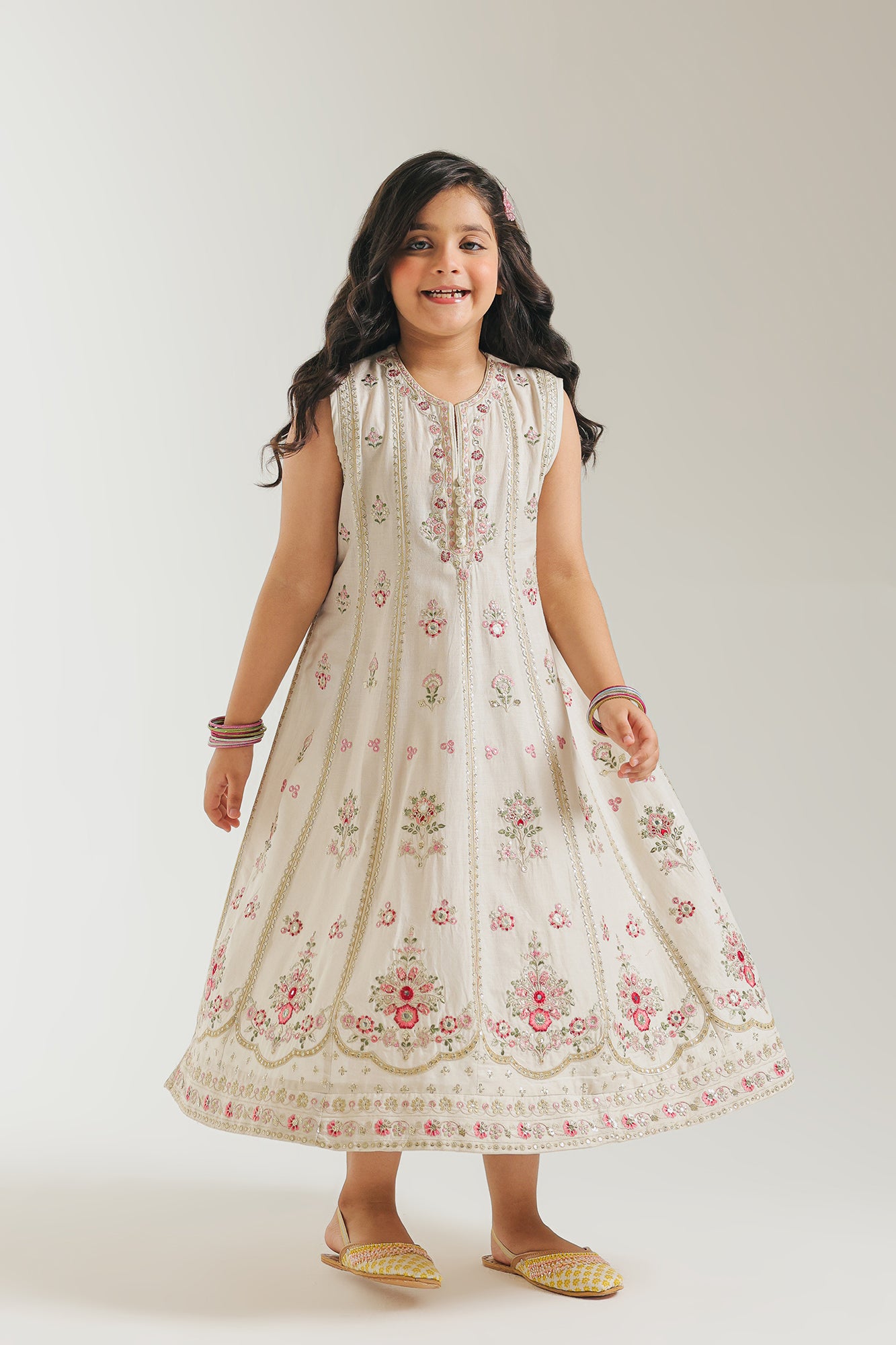 EMBROIDERED PISHWAS (E0727/404/006 E0727/304/006)