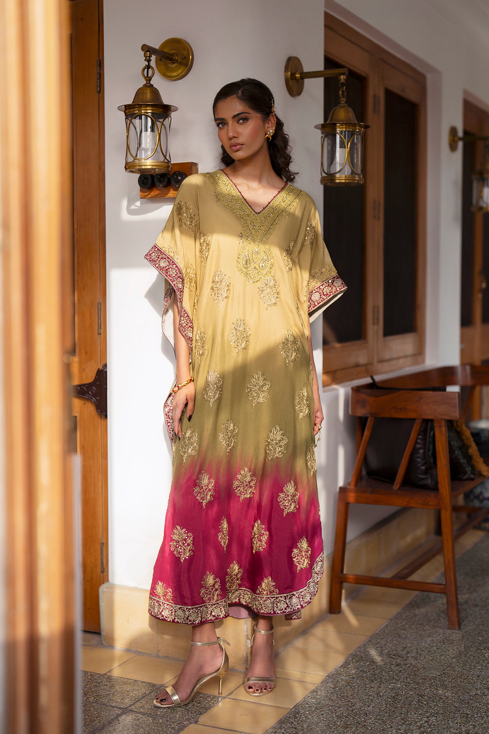 EMBROIDERED KAFTAN (E0773/104/124)