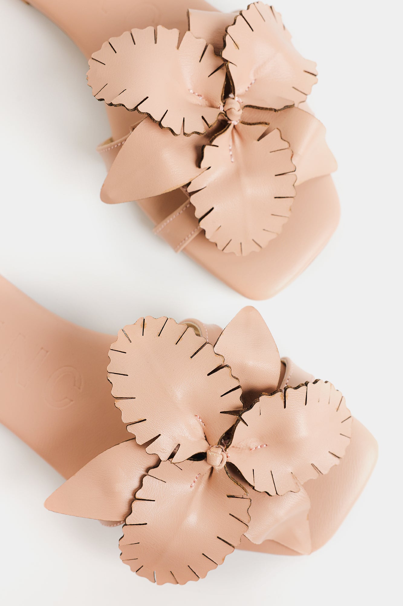 SANDAL (E0775/109/329)