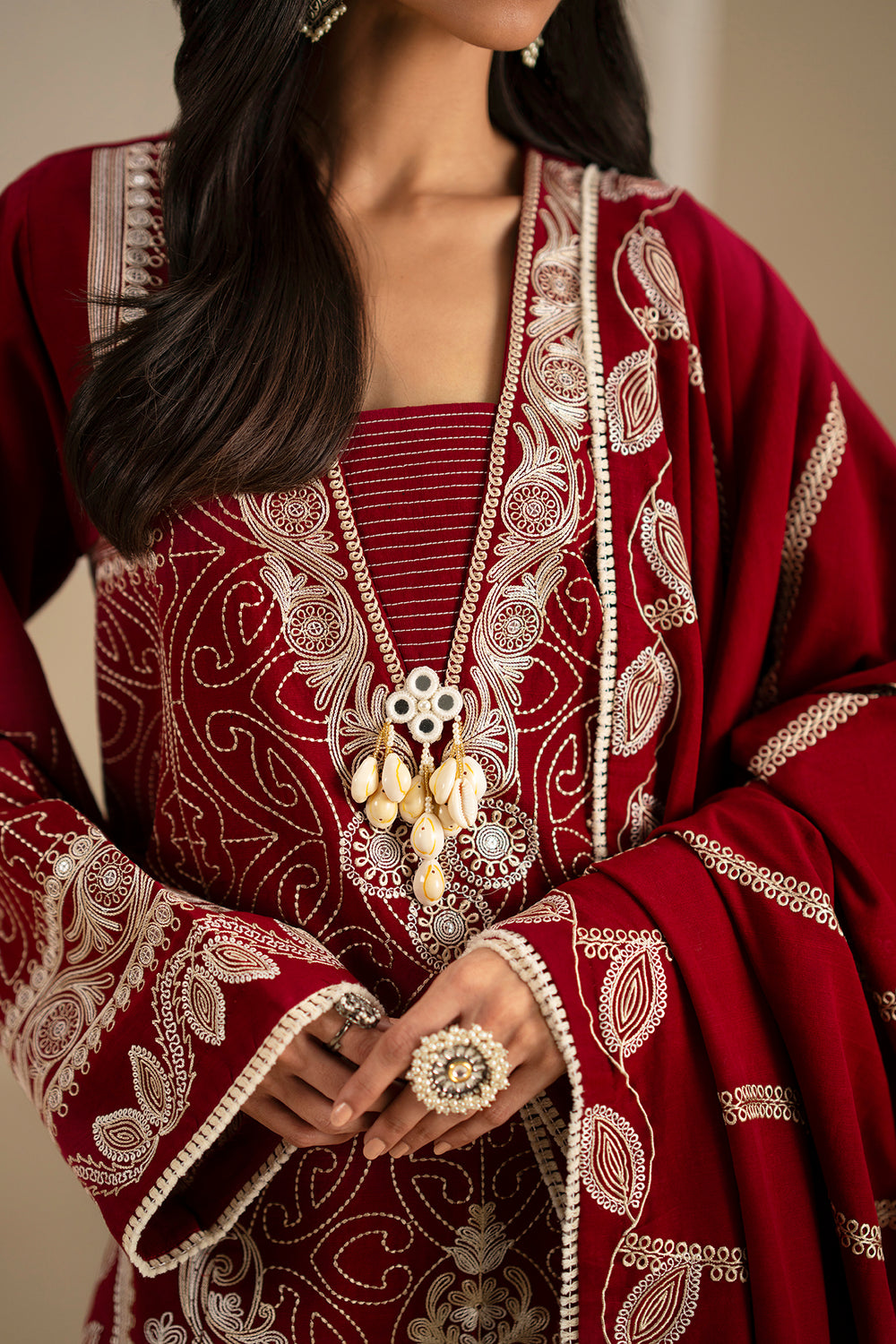 EMBROIDERED SUIT (E0786/203/304)