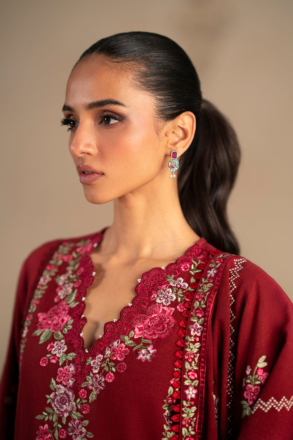 EMBROIDERED SUIT (E0788/203/414)